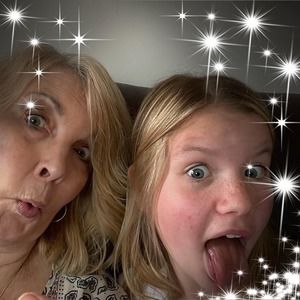 Meet your Posher, Pamela